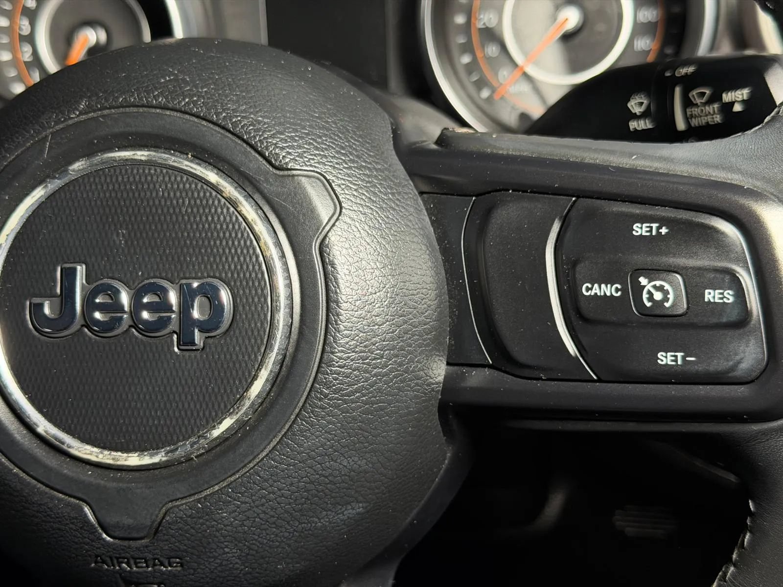 Used 2018 Jeep Wrangler Unlimited Sport S AWD/4WD image 28