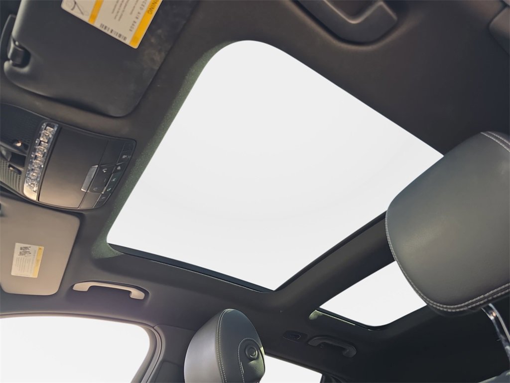 Used 2017 Mercedes-Benz GLC 300 4MATIC image 34