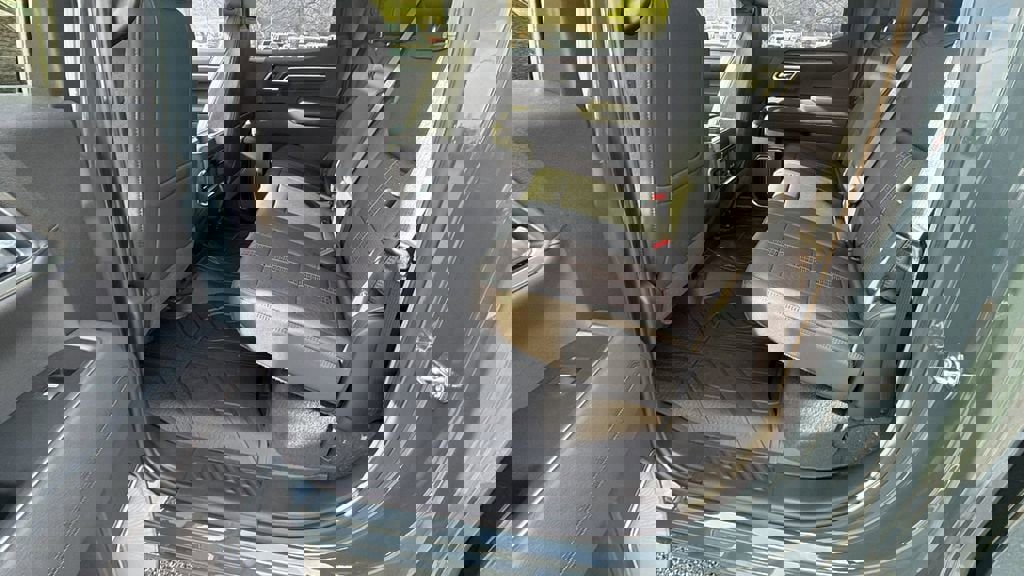 New 2026 Chevrolet Silverado 1500 High Country image 16