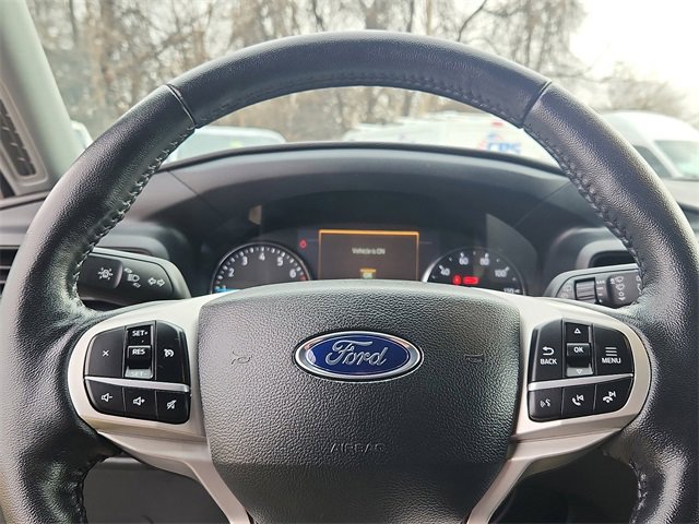Used 2022 Ford Explorer XLT w/ Class IV Trailer Tow Package image 12