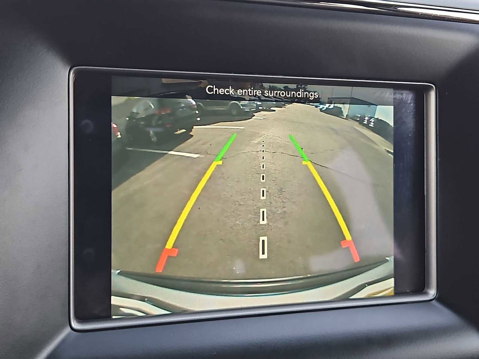 Used 2020 Jeep Grand Cherokee Laredo image 28