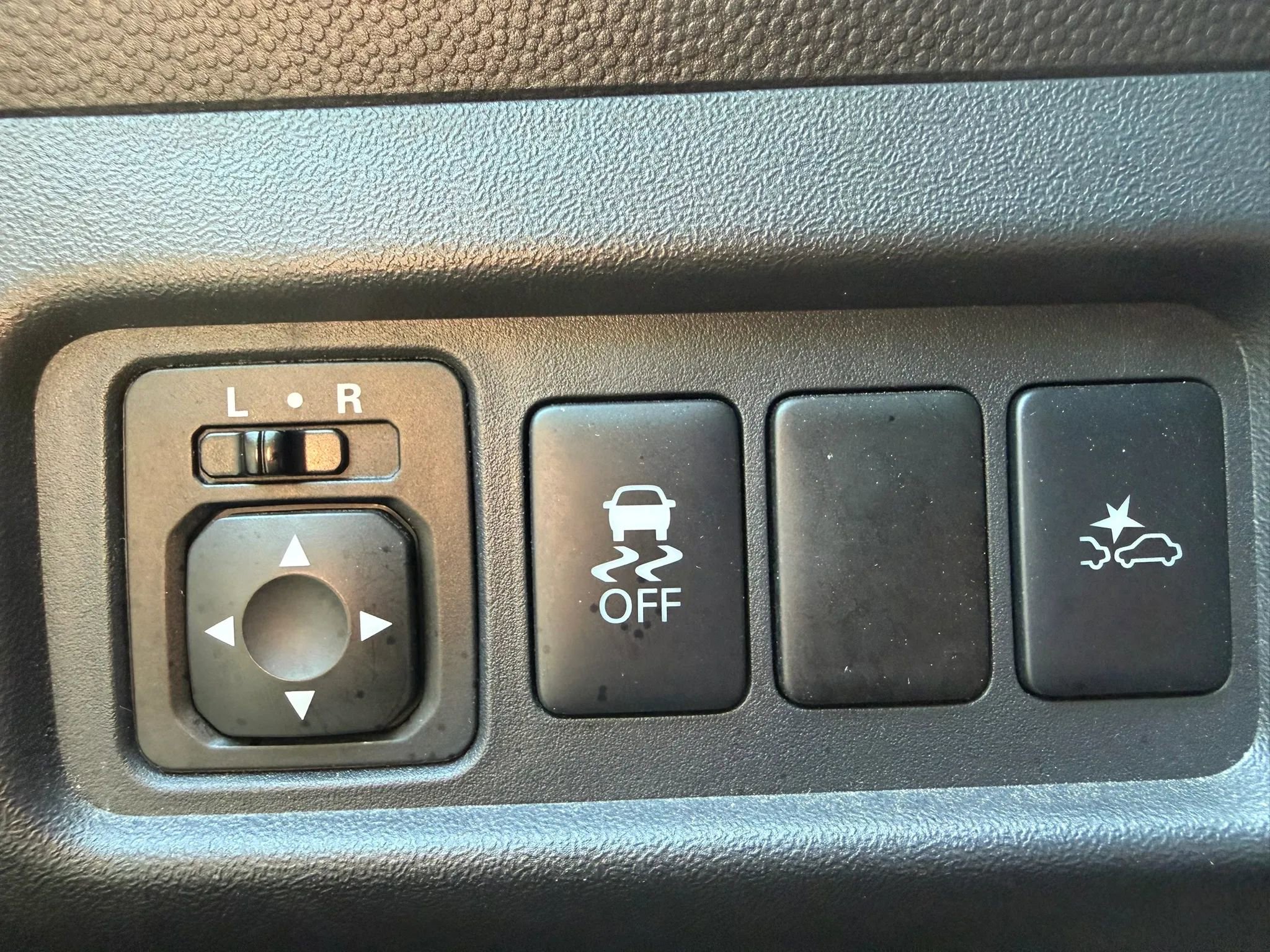 Used 2022 Mitsubishi Mirage ES FWD image 22