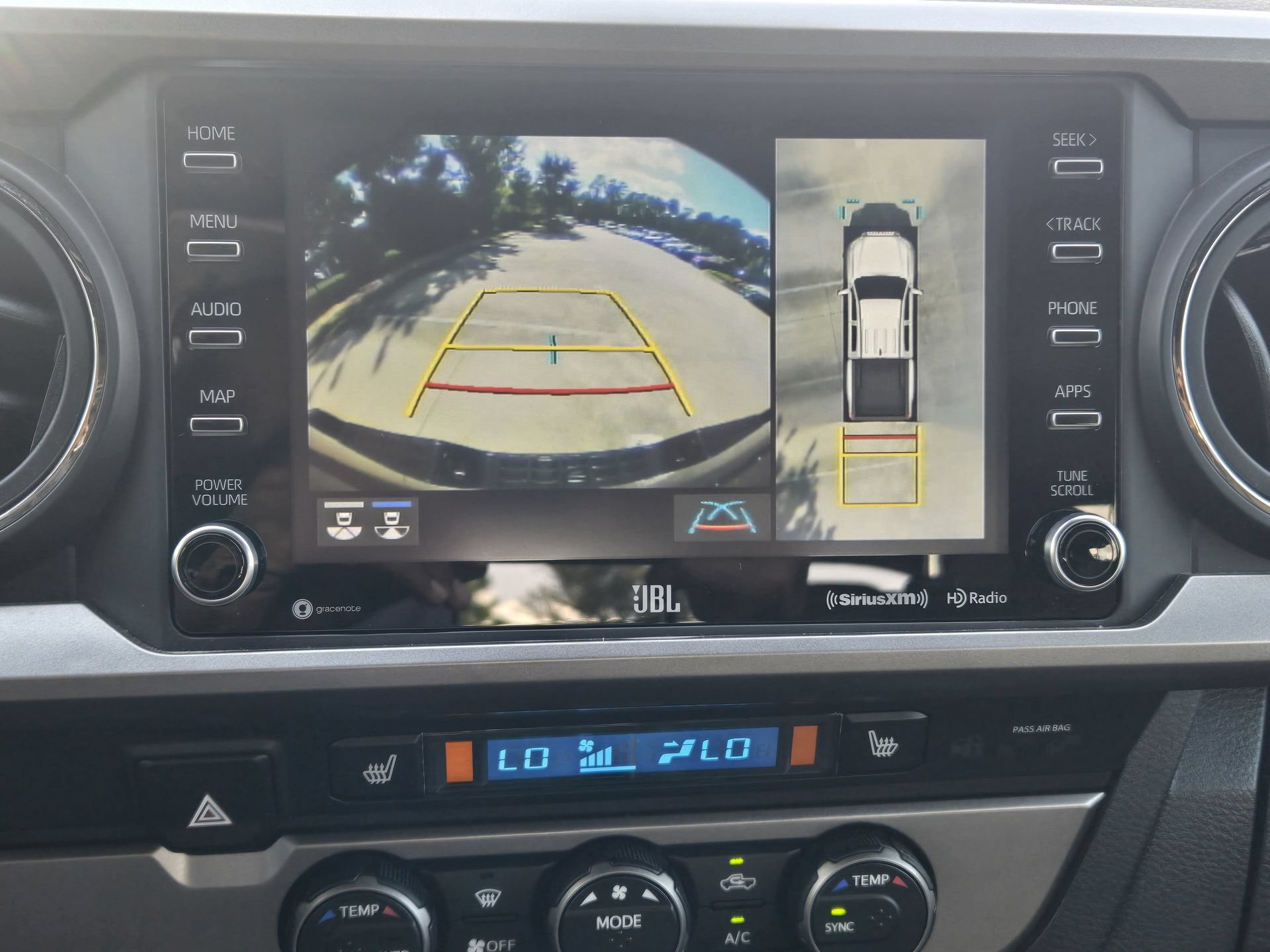 Used 2021 Toyota Tacoma Limited RWD image 19