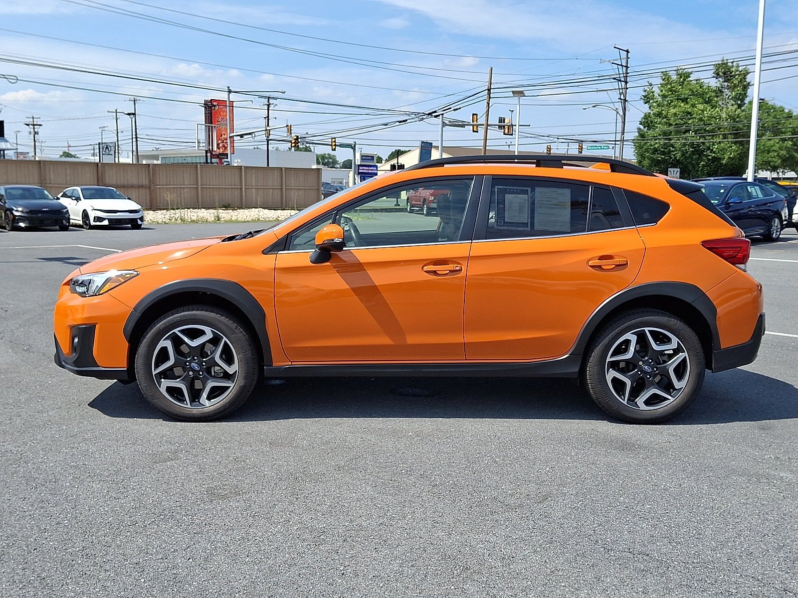 Used 2019 Subaru Crosstrek 2.0i Limited w/ Moonroof Package w/Navigation AWD/4WD image 8
