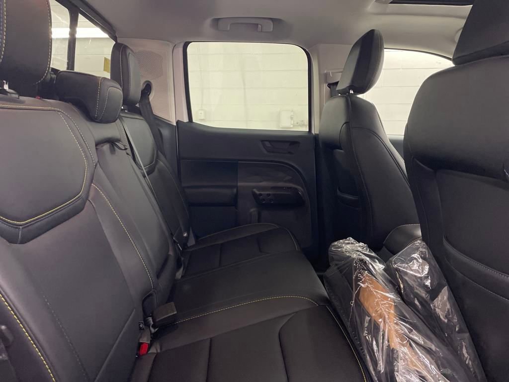 New 2025 Ford Maverick Lobo image 29