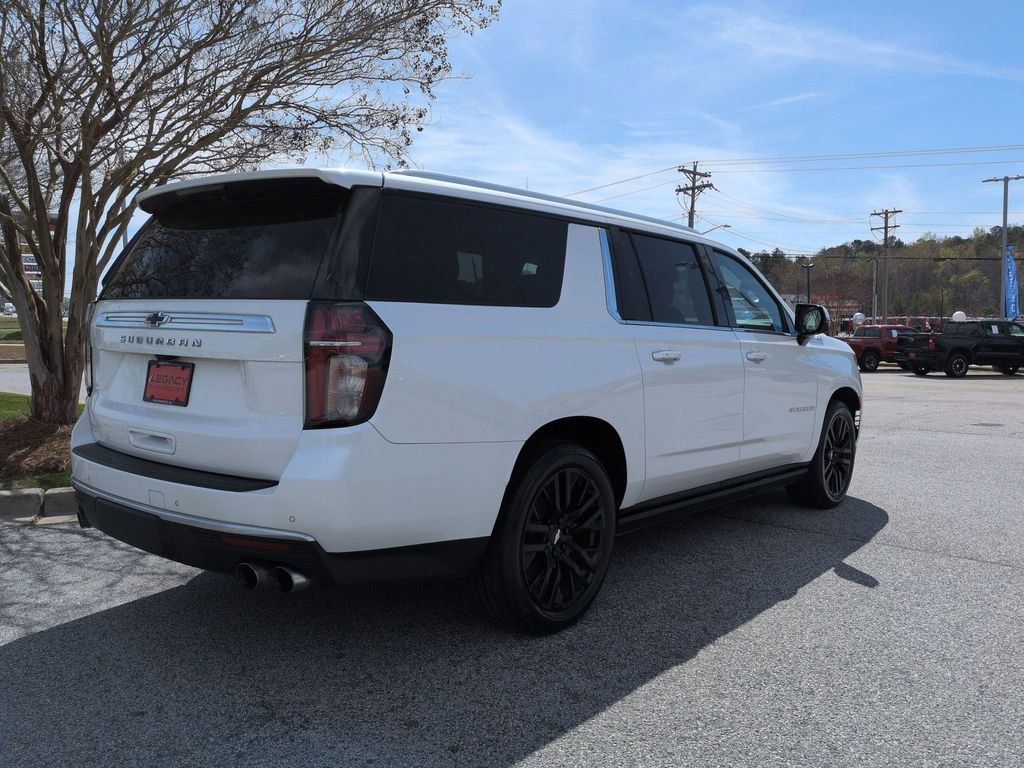 Used 2023 Chevrolet Suburban High Country image 8