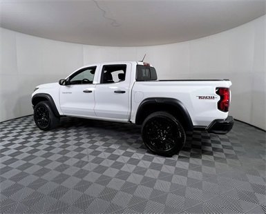 Used 2024 Chevrolet Colorado Trail Boss w/ Advanced Trailering Package image 4