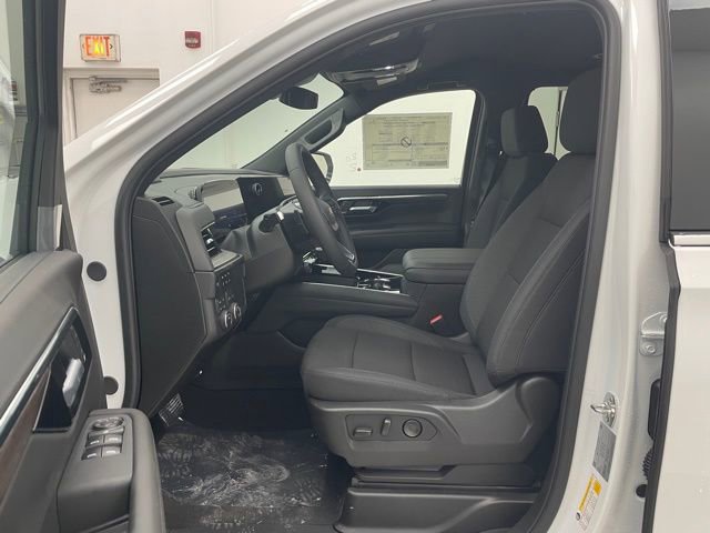 New 2026 Chevrolet Suburban LS image 8