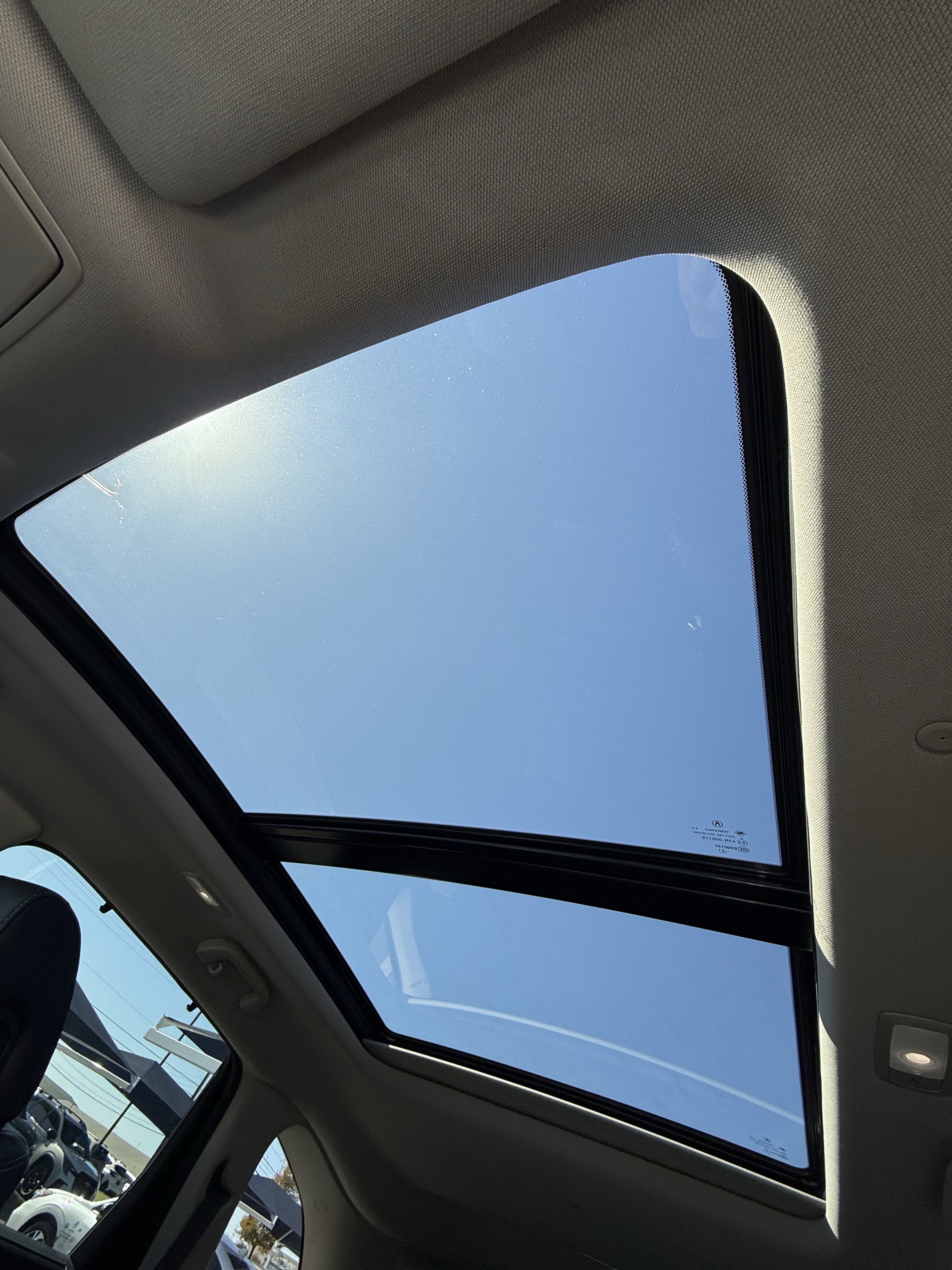 Used 2022 Acura MDX SH-AWD w/ Technology Package image 32