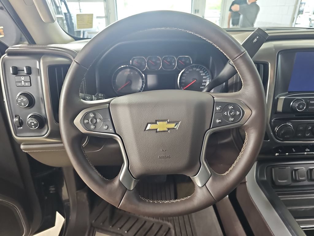 Used 2016 Chevrolet Silverado 1500 LTZ Z71 w/ LTZ Plus Package AWD/4WD image 22