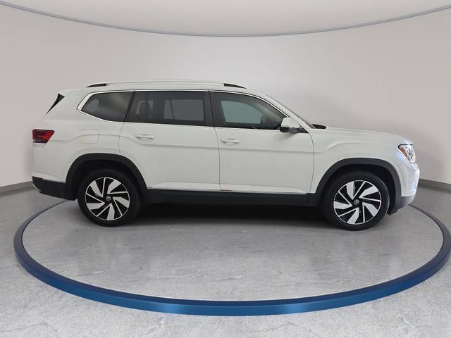 Certified 2024 Volkswagen Atlas SEL AWD/4WD image 4