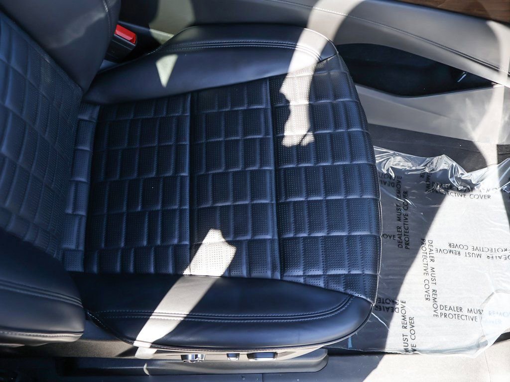 Used 2021 Cadillac Escalade Premium Luxury Platinum image 39