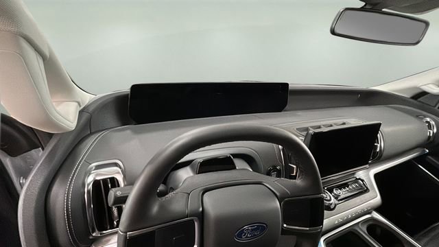 New 2026 Ford Expedition Platinum w/ Driver's Package image 12