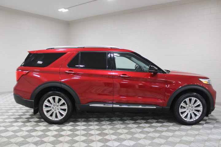 Used 2023 Ford Explorer Limited w/ Equipment Group 301A image 13