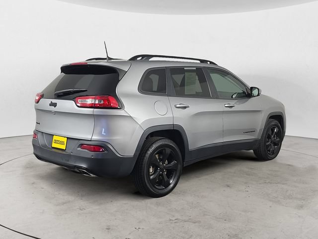 Used 2017 Jeep Cherokee High Altitude AWD/4WD image 5