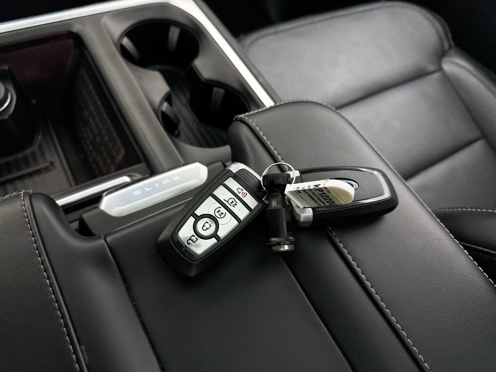 Used 2025 Ford Expedition Platinum AWD/4WD image 44