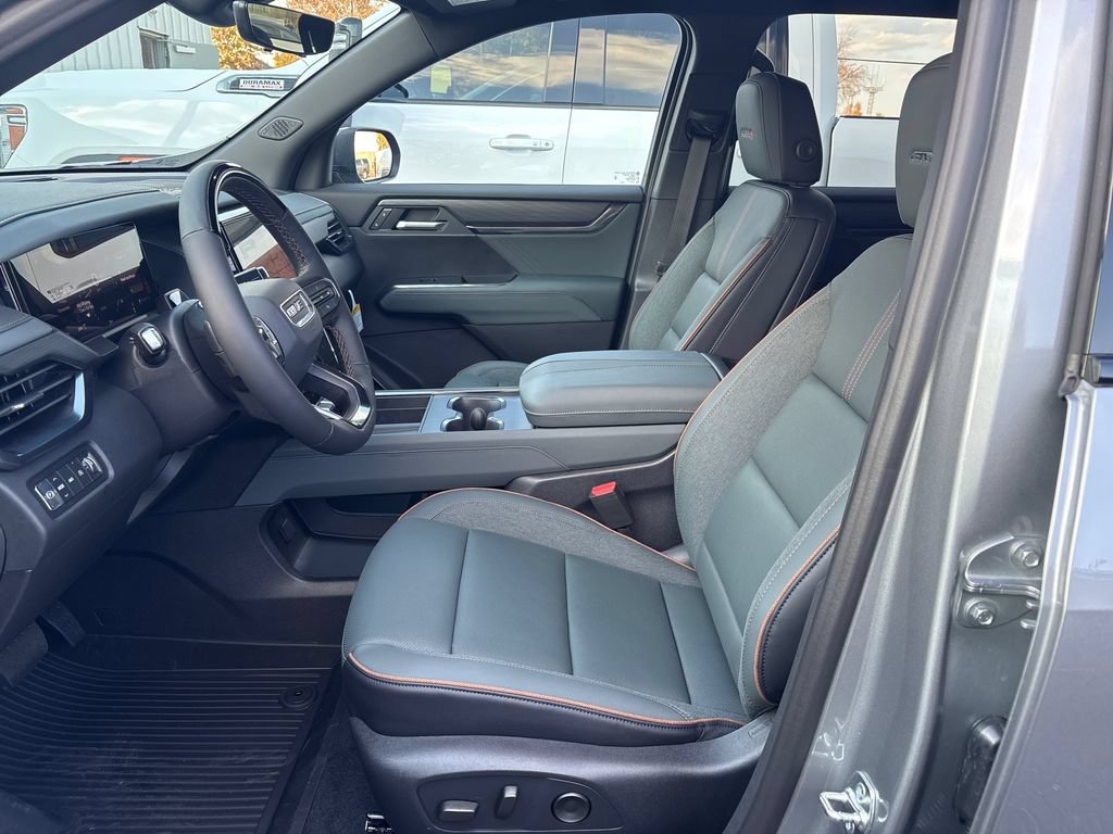 New 2026 GMC Acadia AT4 w/ Super Cruise Package AWD/4WD image 12
