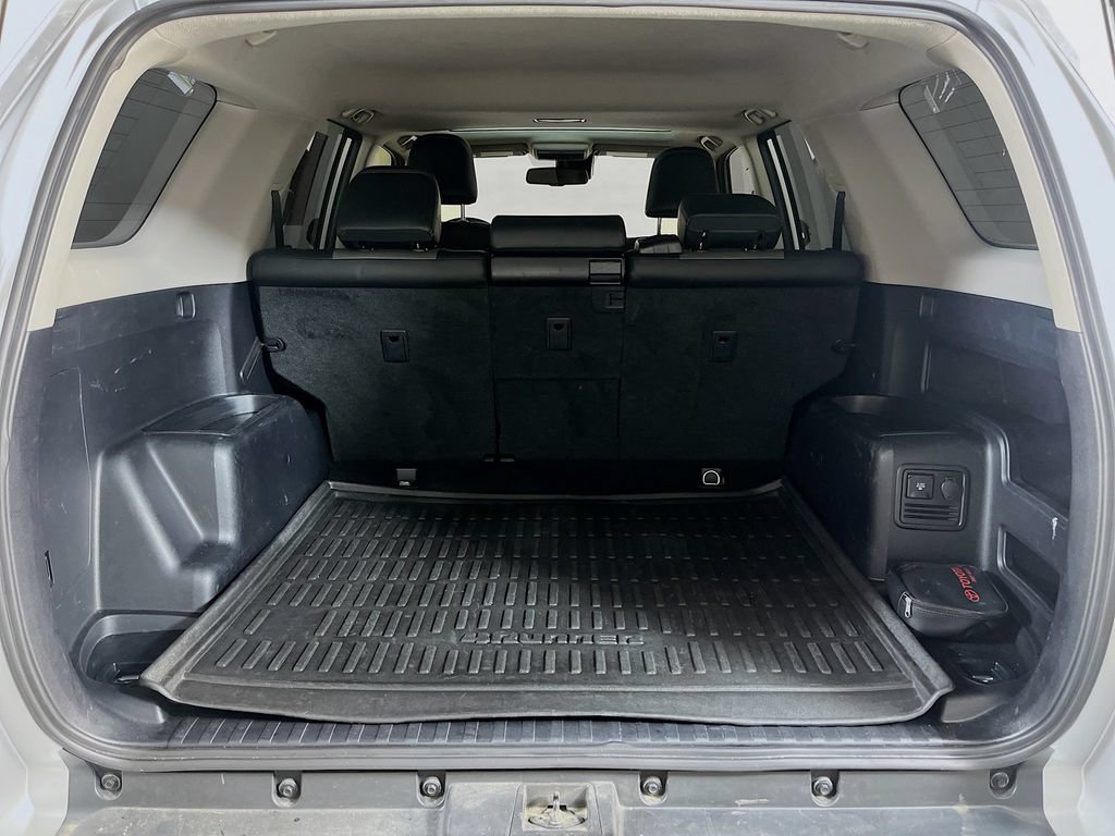 Used 2024 Toyota 4Runner SR5 Premium w/ Moonroof Package AWD/4WD image 10