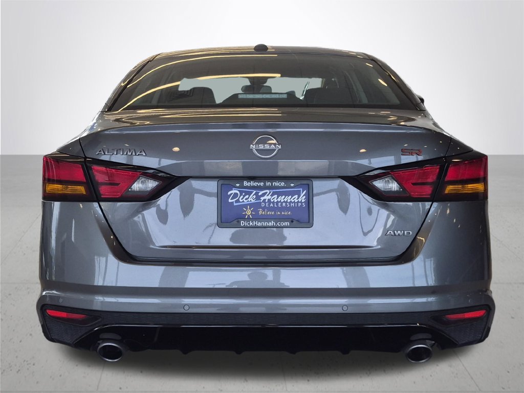 Certified 2025 Nissan Altima 2.5 SR AWD/4WD image 9