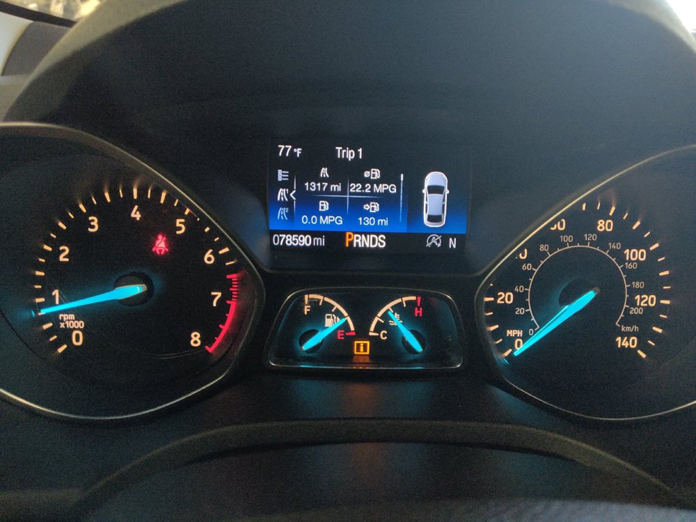 Used 2017 Ford Escape SE w/ Equipment Group 201A FWD image 23