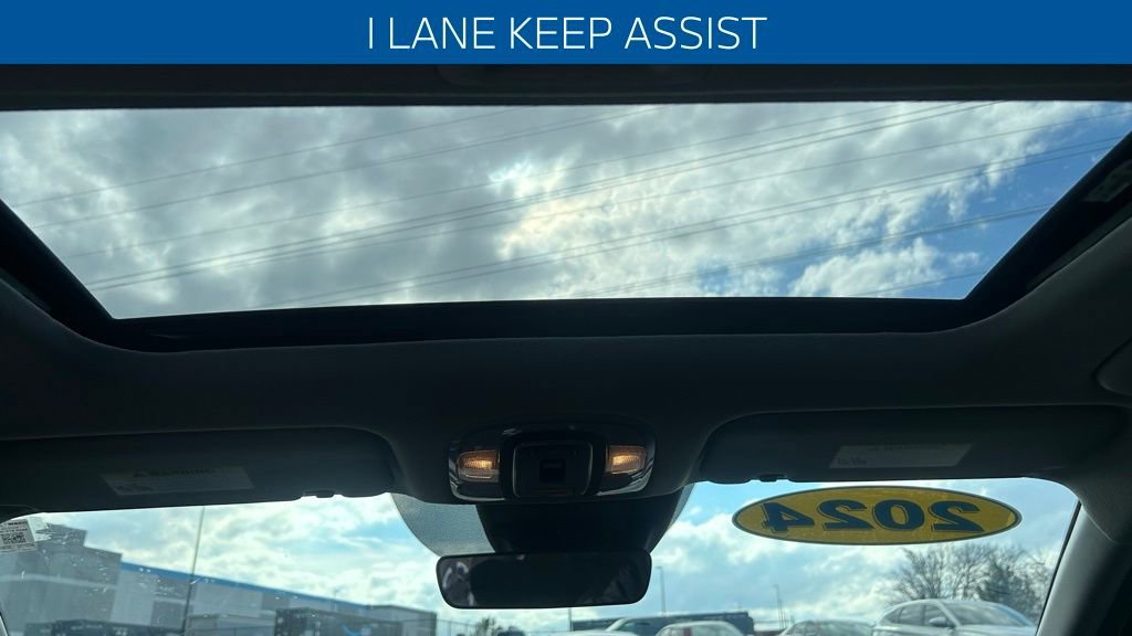 Used 2024 Hyundai Elantra SEL w/ Convenience Package image 17