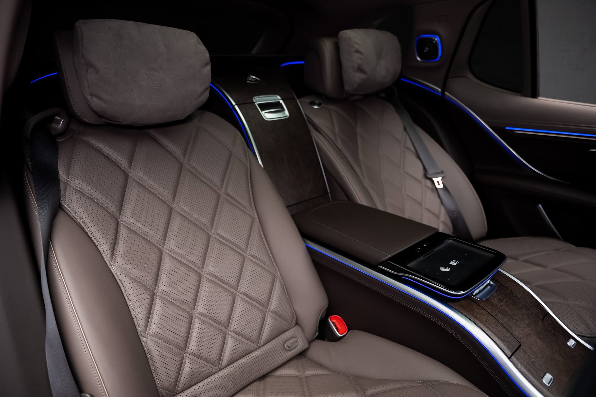 Used 2024 Mercedes-Benz Maybach EQS 680 4MATIC image 66