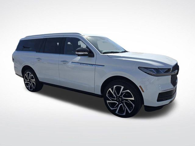 New 2026 Lincoln Navigator L Reserve image 1