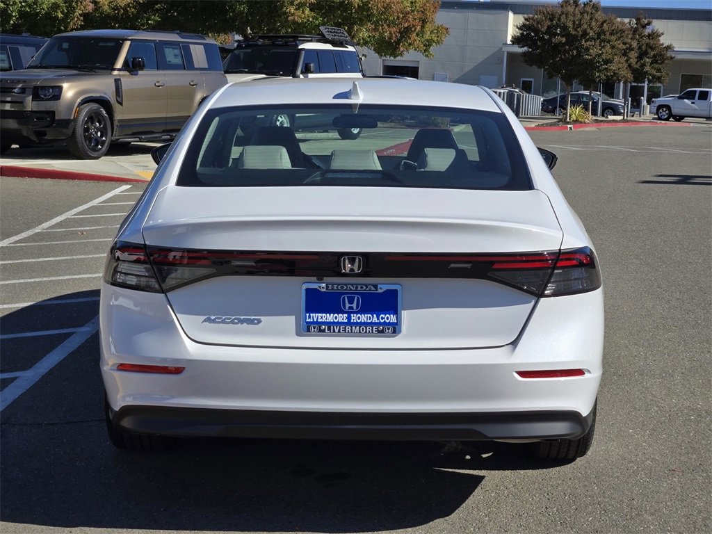 New 2025 Honda Accord LX image 5