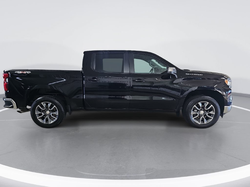 Certified 2024 Chevrolet Silverado 1500 LT AWD/4WD image 2