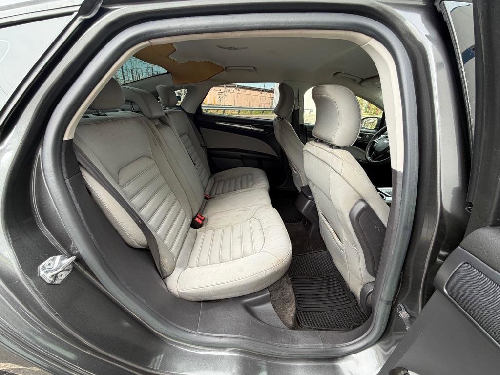 Used 2015 Ford Fusion S FWD image 15