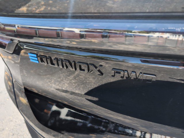 New 2026 Chevrolet Equinox EV LT image 8