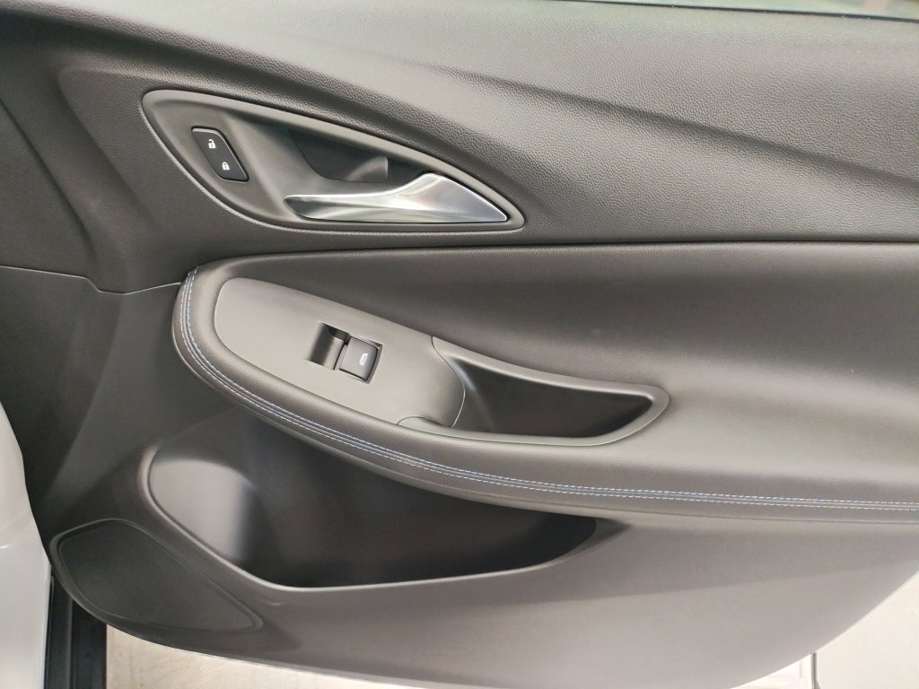 New 2026 Buick Encore GX Sport Touring w/ Comfort Package image 9