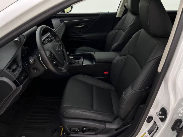 Certified 2025 Lexus ES 350 w/ Premium Package FWD image 11