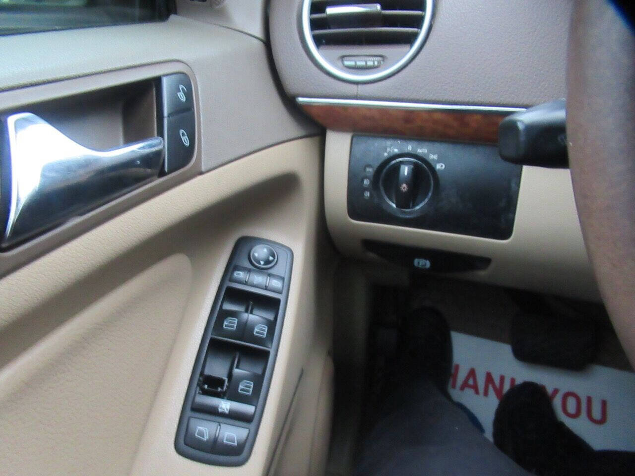 Used 2008 Mercedes-Benz GL 320 CDI 4MATIC image 32