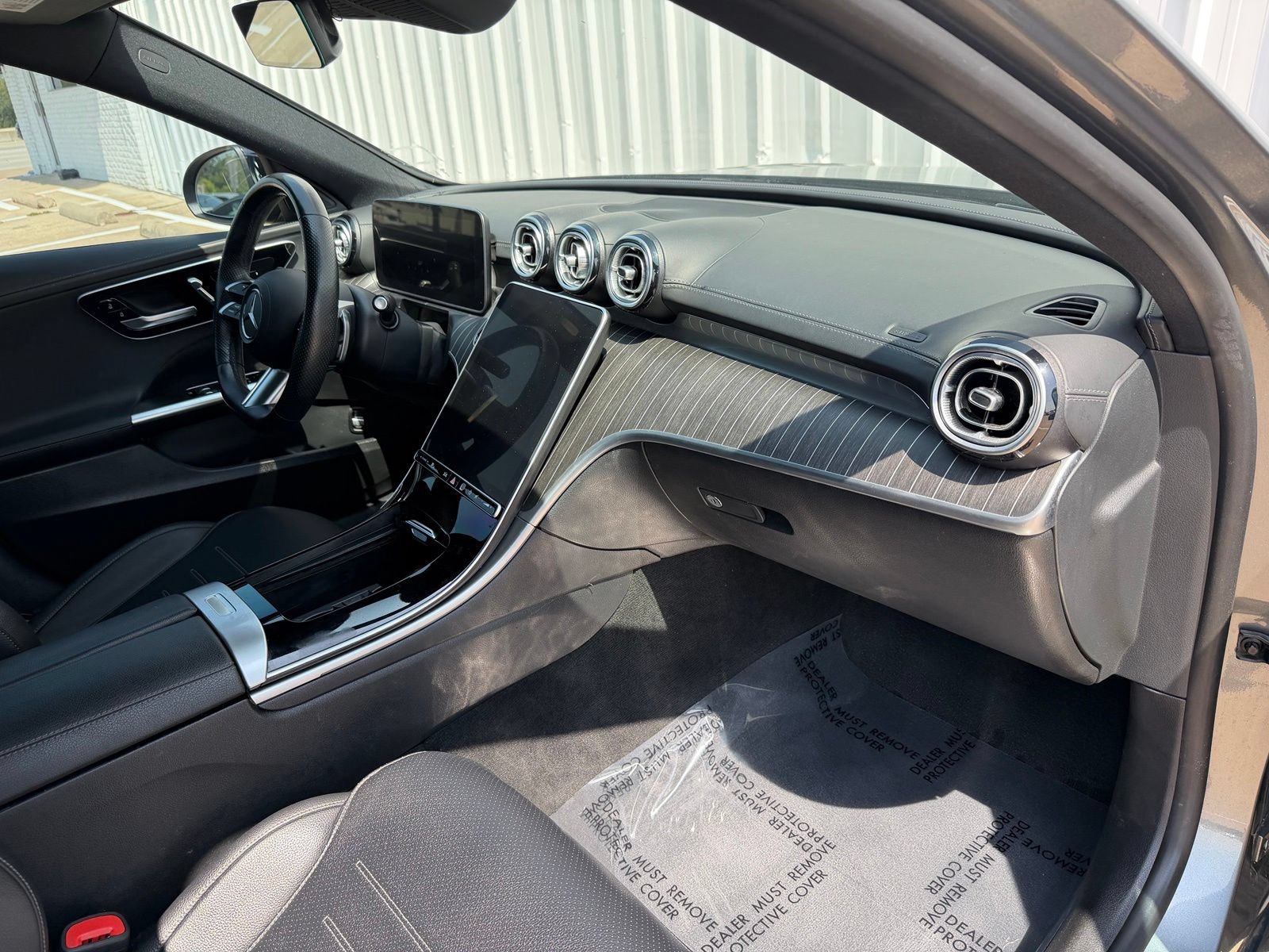 Used 2023 Mercedes-Benz C 300 Sedan image 18