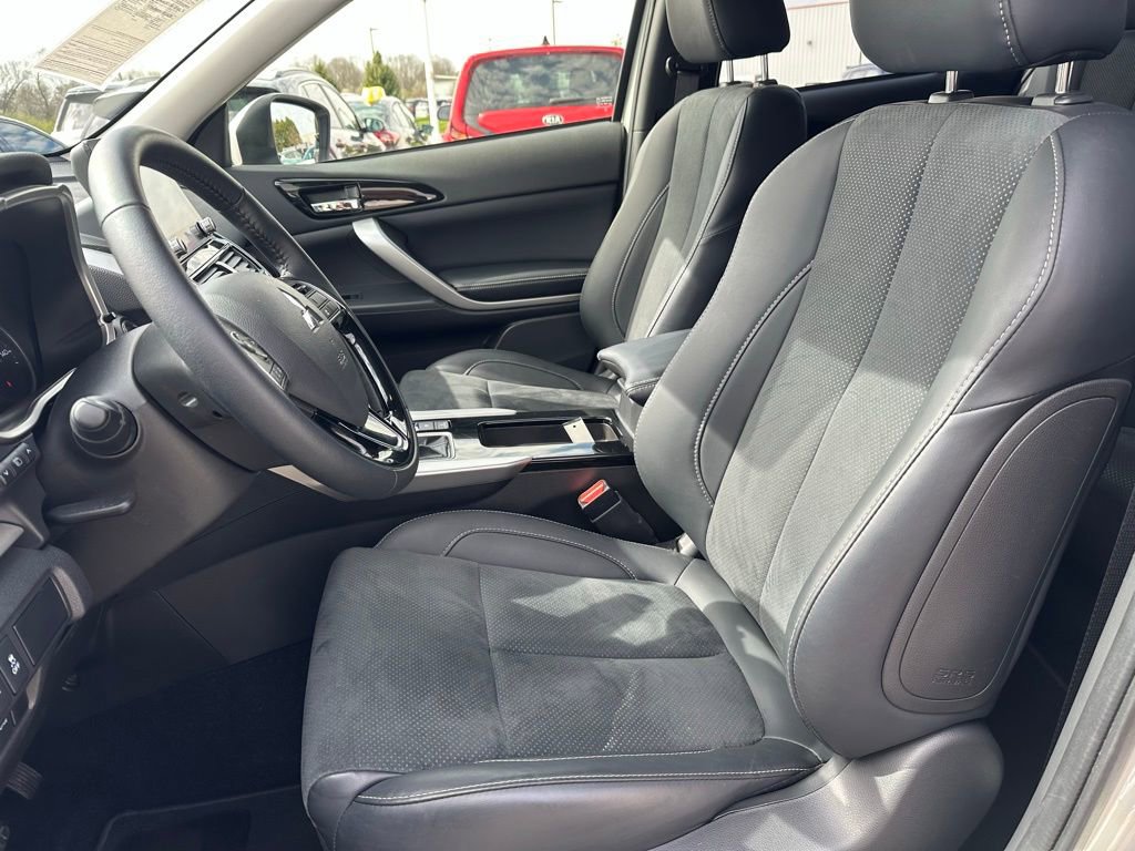 Used 2025 Mitsubishi Eclipse Cross SE AWD/4WD image 13