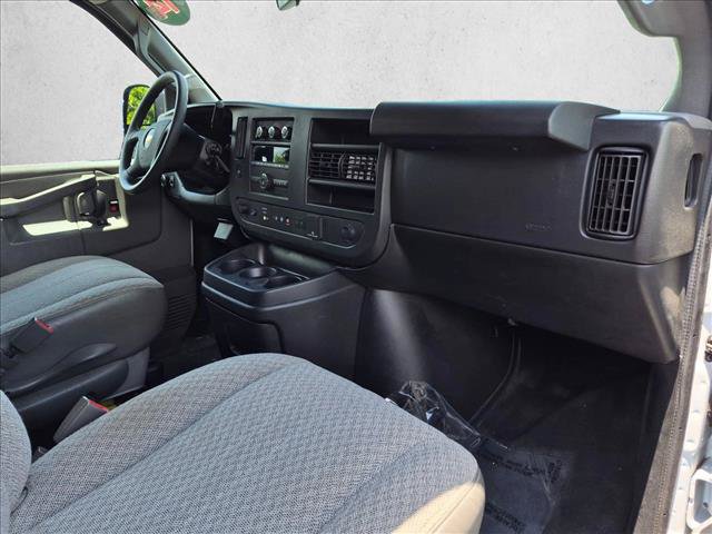 Used 2019 Chevrolet Express 3500 LT w/ LT Preferred Equipment Group RWD image 20