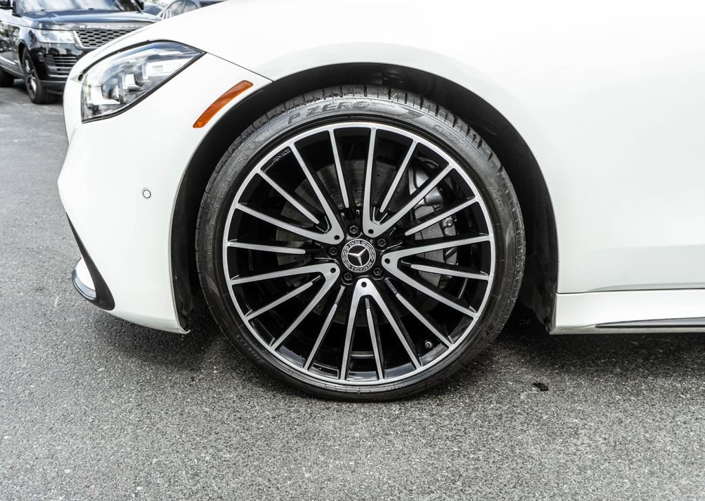 Used 2021 Mercedes-Benz S 580 4MATIC Sedan w/ AMG Line image 31