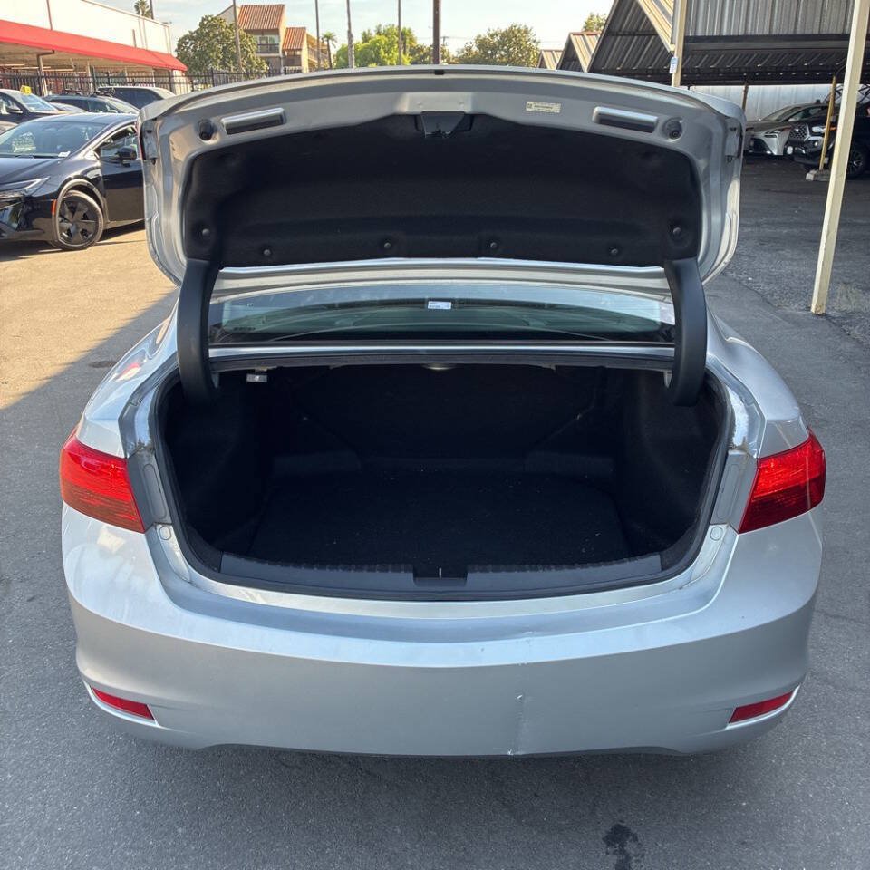 Used 2014 Acura ILX FWD image 27