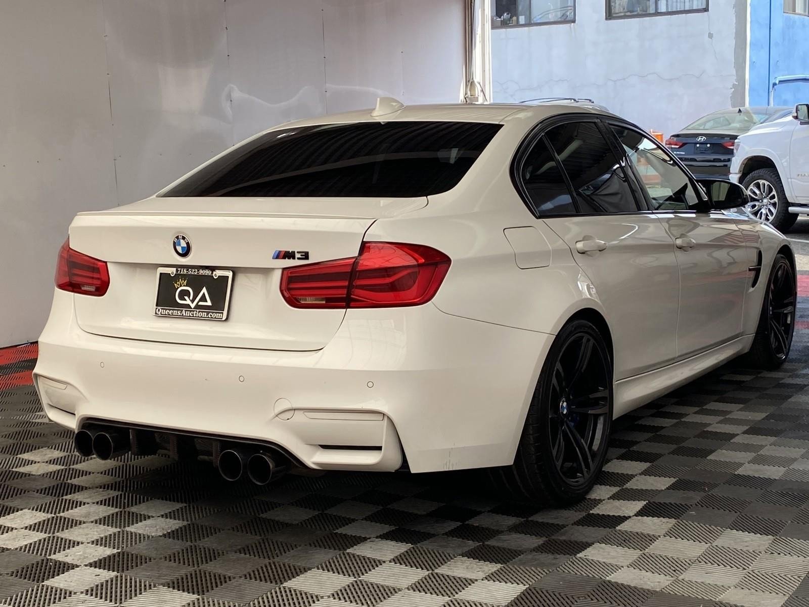 Used 2017 BMW M3 RWD image 6