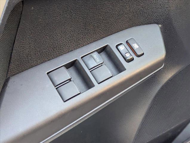 Used 2018 Toyota RAV4 LE image 7