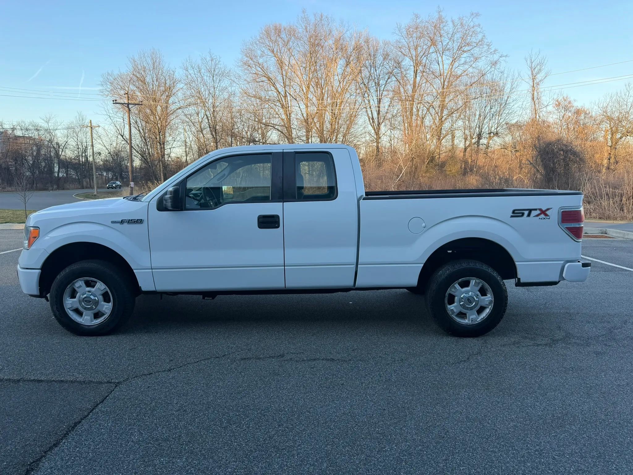 Used 2014 Ford F150 STX w/ Trailer Tow Package image 4
