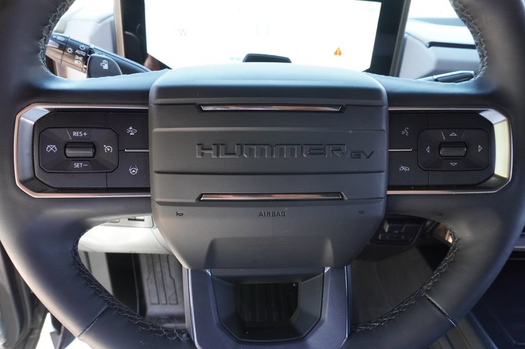 Certified 2025 GMC Hummer EV 3X AWD/4WD image 17