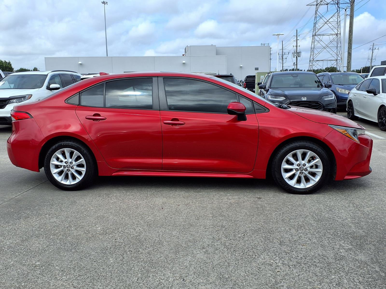 Used 2020 Toyota Corolla LE w/ LE Premium Package FWD image 25