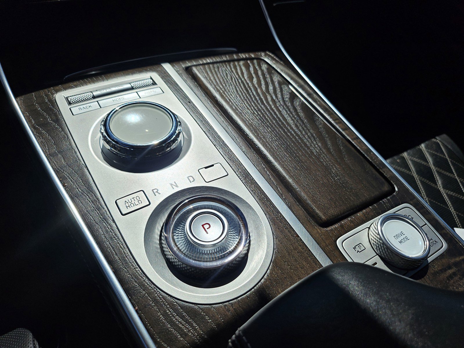 Used 2024 Genesis GV80 3.5T image 31