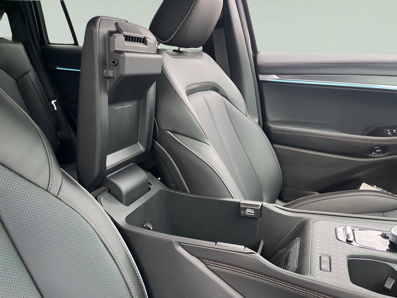 New 2025 Jeep Wagoneer S Limited AWD/4WD image 28