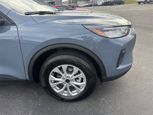 New 2026 Ford Escape Active w/ Cold Weather Package image 2