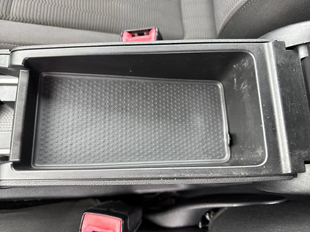 Used 2014 Volkswagen Beetle 1.8T FWD image 23