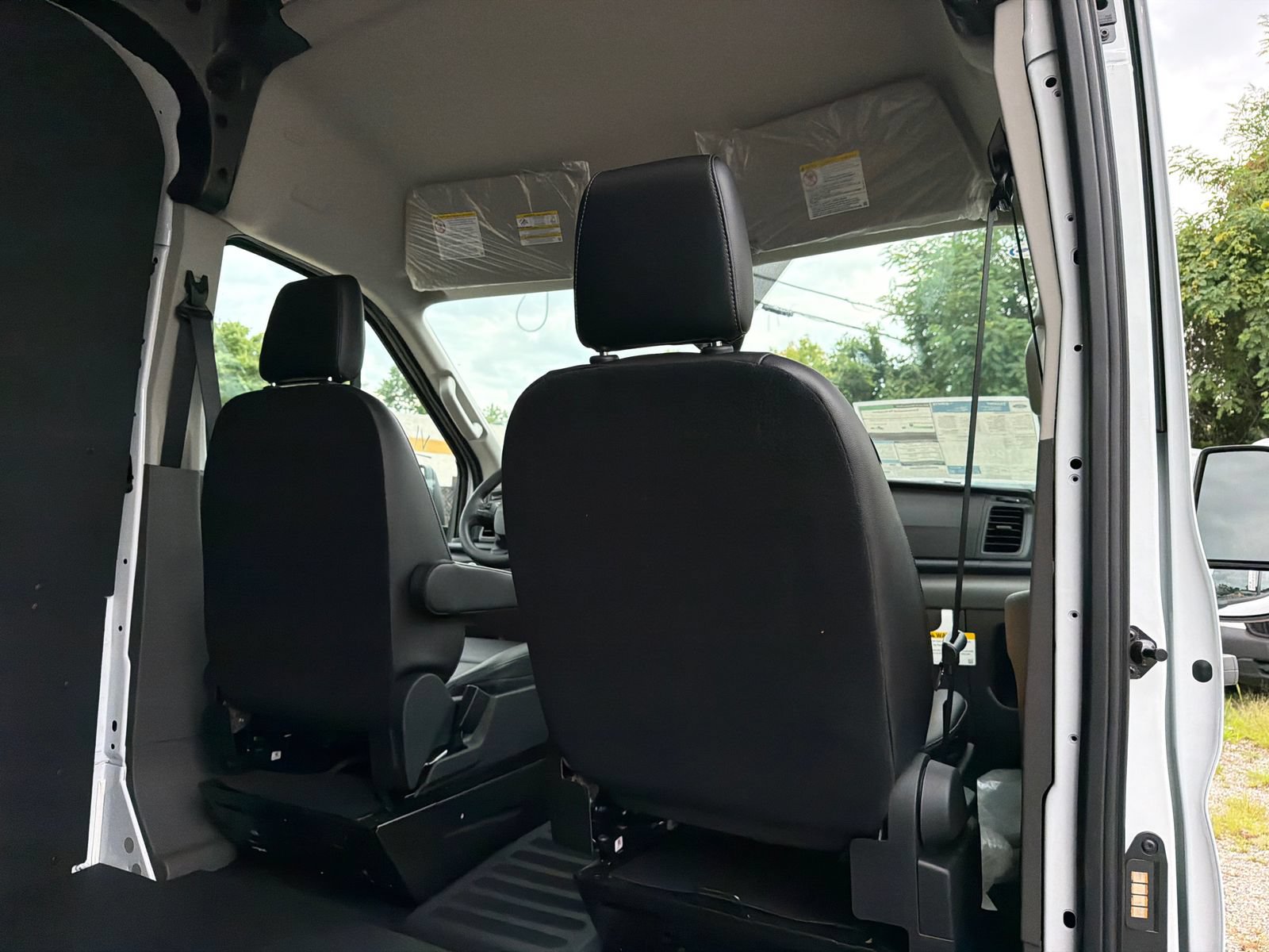New 2026 Ford Transit 350 148 Medium Roof AWD w/ Load Area Protection Package image 11