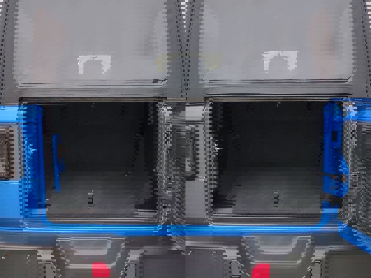 Used 2021 Jeep Wrangler Unlimited Rubicon w/ Cold Weather Group image 32